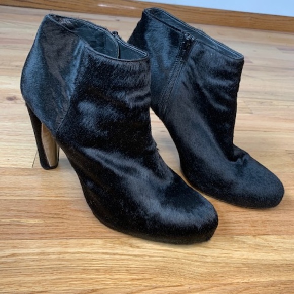 STUART WEITZMAN-PONY SKIN BOOTIES-SZ 11 - Picture 3 of 5